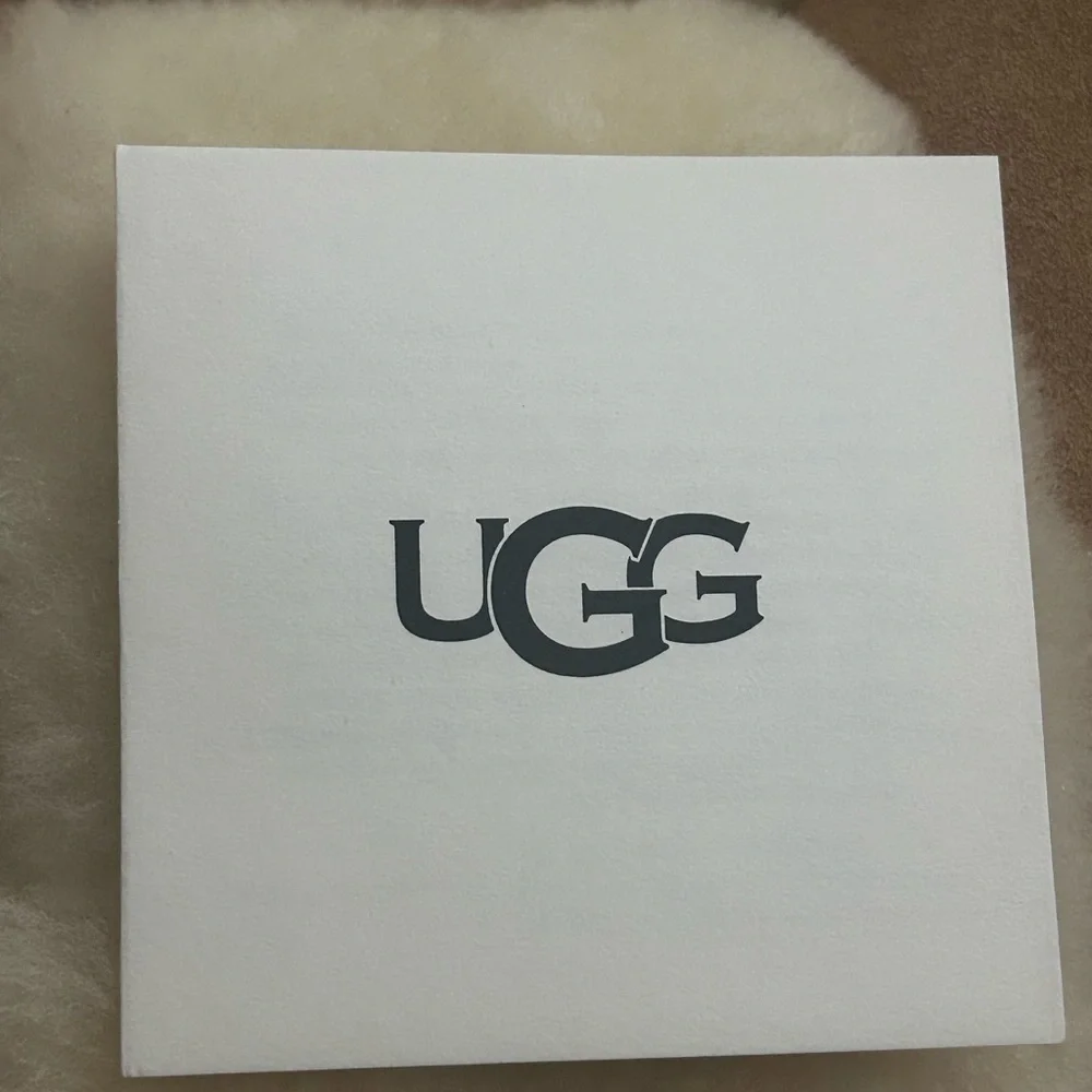 UGG ugg classic mini